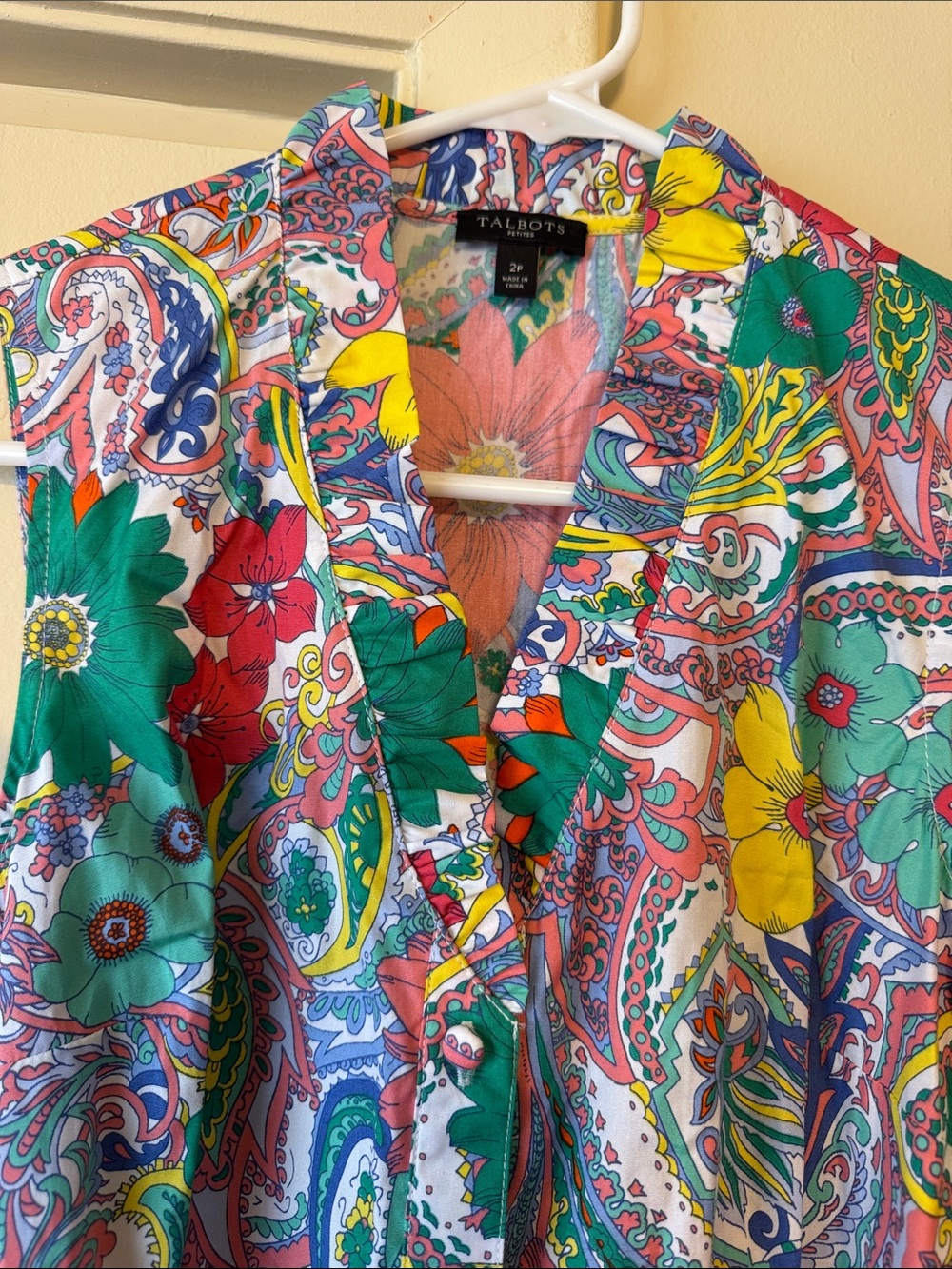 Talbots Sleeveless Paisley Floral Tie-Waist Midi Dress in Green, Pink and Yellow - Picture 6 of 9
